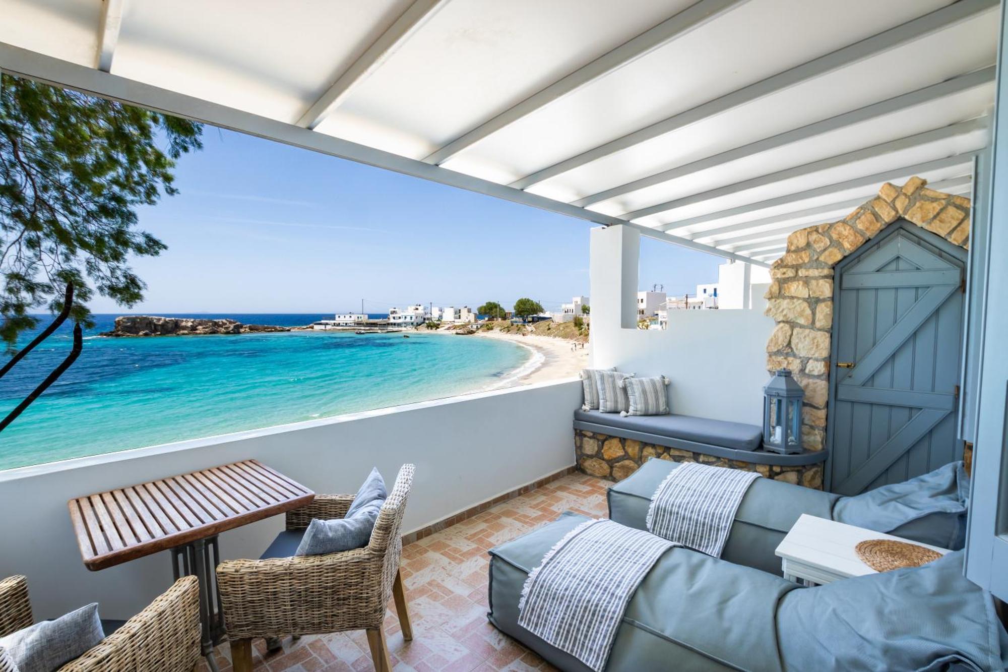 Le Grand Bleu Studios & Apartments Lefkos  Bagian luar foto